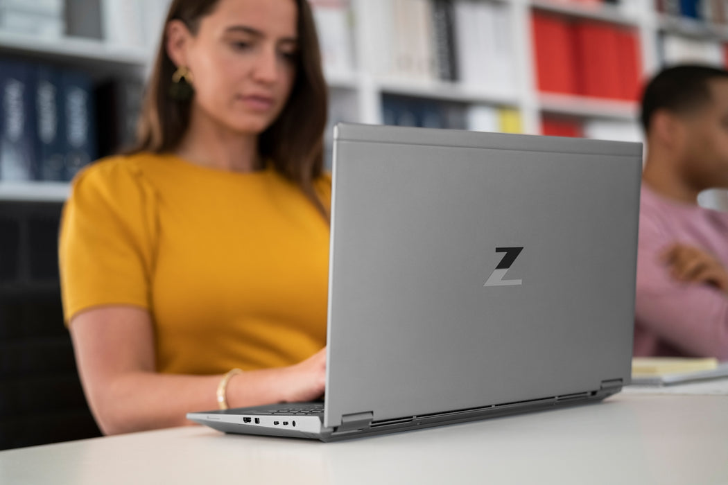 HP ZBook Fury G7 - 15.6" - i7 10th - 32GB - RTX3000 - SSD 512 Go - Windows 11 Pro