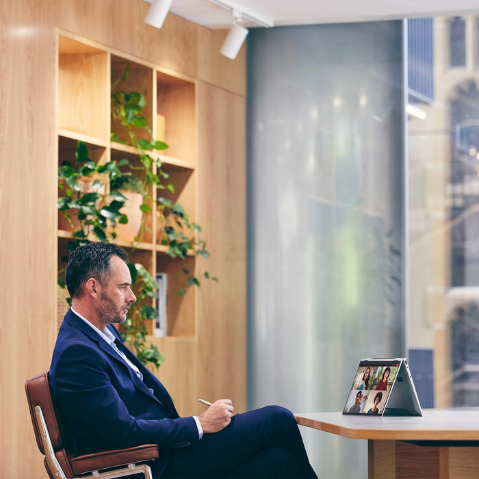 HP Elitebook X360 1030 G8 - 13,3" - i7 11e - 16GB - SSD 500 Go - Windows 11 Pro