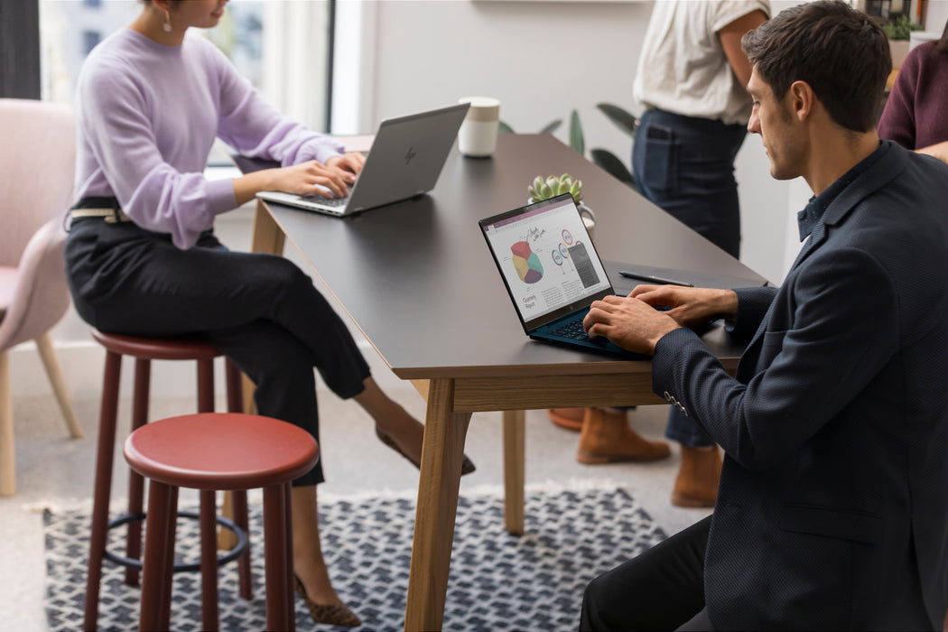 HP Elitebook 1040 G9 - 14" - i7 12e - 16GB - SSD 256 Go - Windows 11 Pro