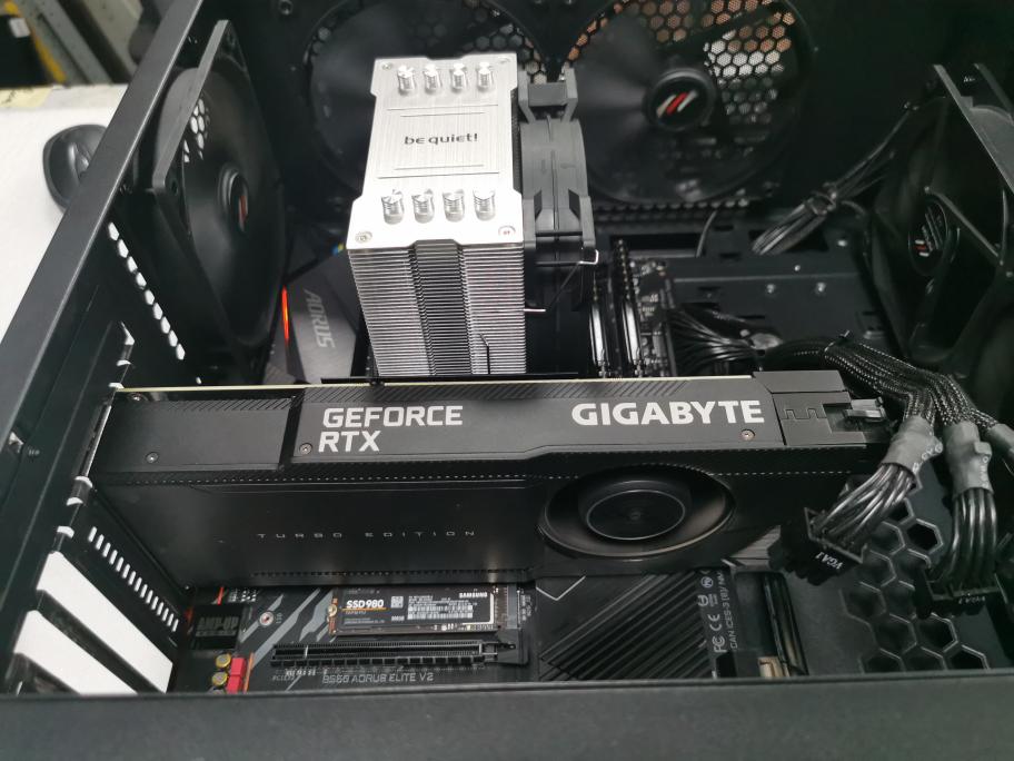 PC Gaming Mifcom RTX3080 - Ryzen 5600x - 16GB - SSD 500GB - Windows 11 Pro