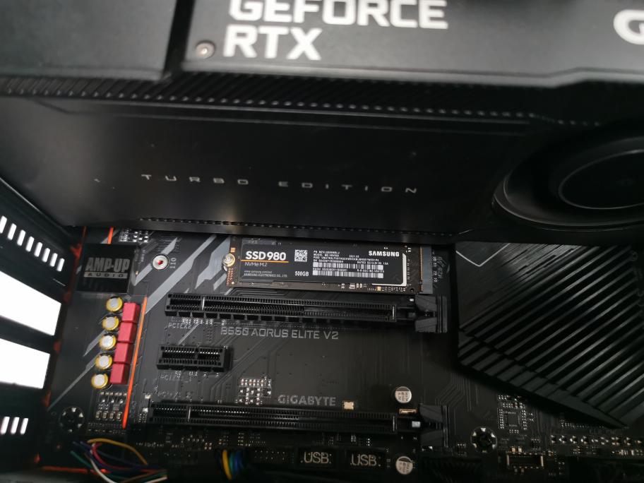 PC Gaming Mifcom RTX3080 - Ryzen 5600x - 16GB - SSD 500GB - Windows 11 Pro